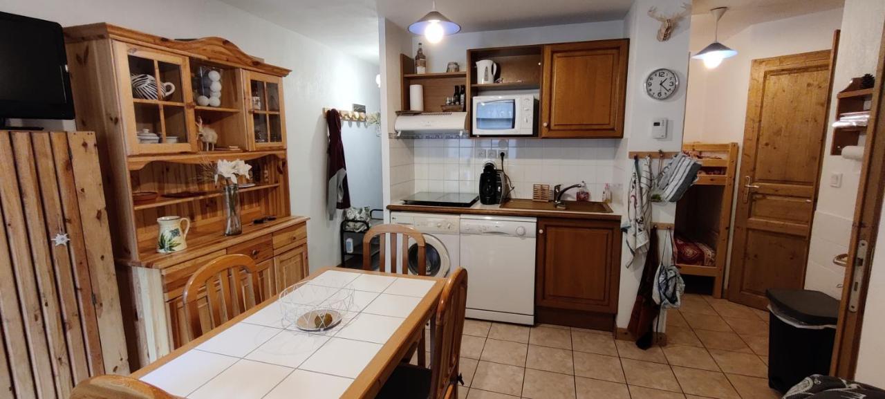 Apartment Coquet F2 Avec Garage Velos/motos